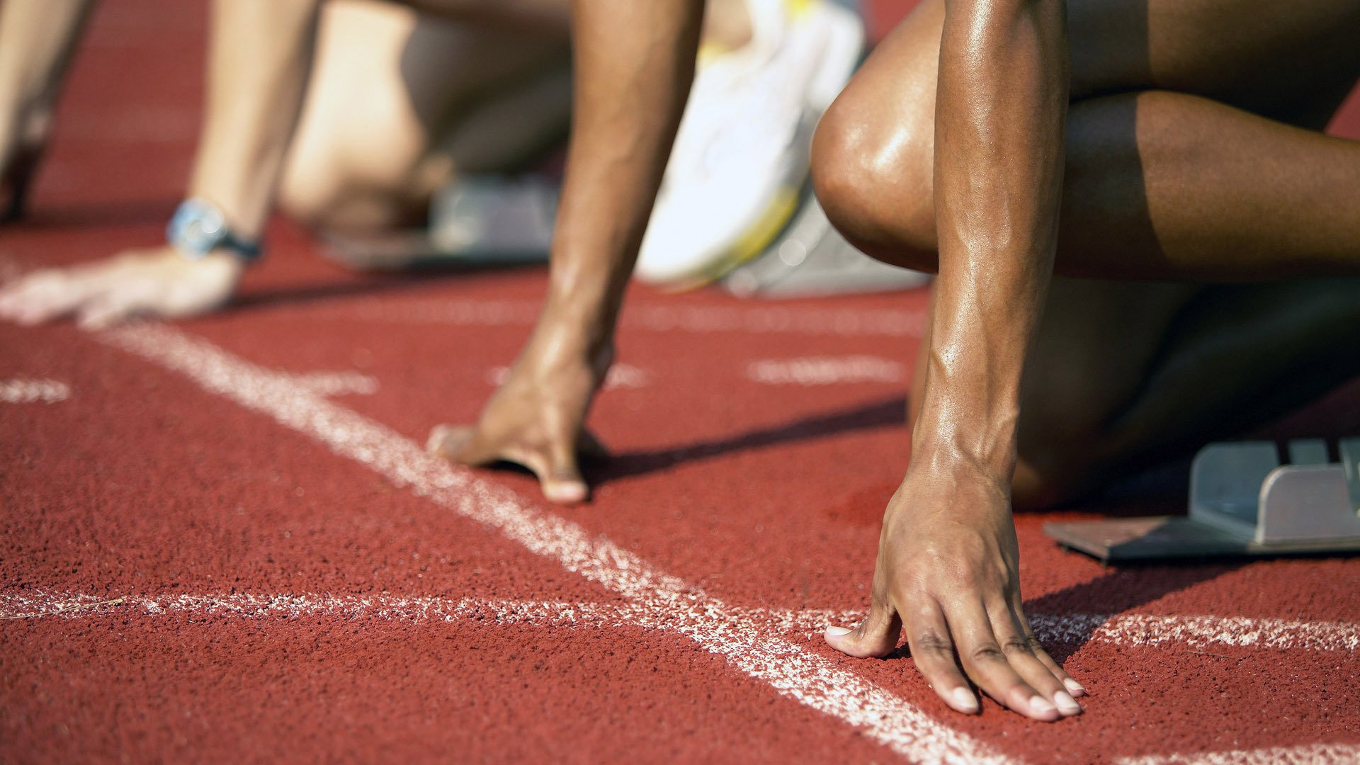 开云·体育官方网站入口-CBA球队加强团队沟通促进战术协同,篮球队团队培育方案