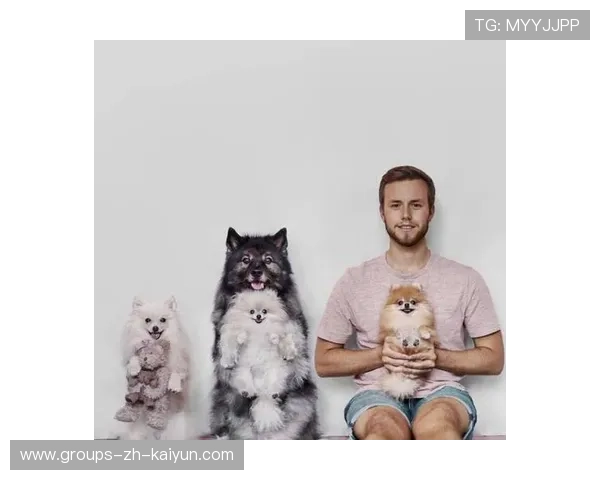 世界冠军与宠物合照爆红